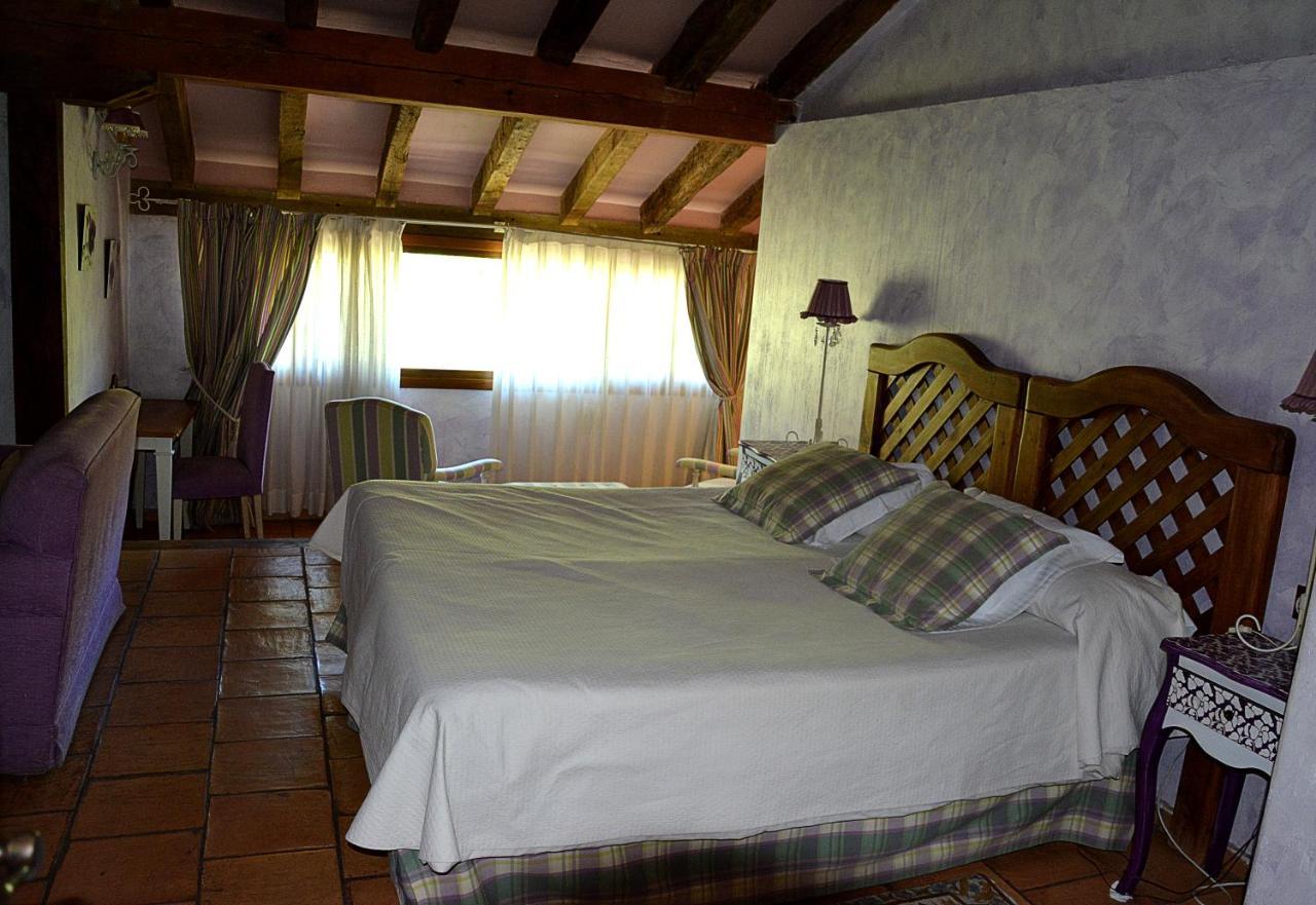 Posada Fuenteplateada Collado Hermoso Buitenkant foto